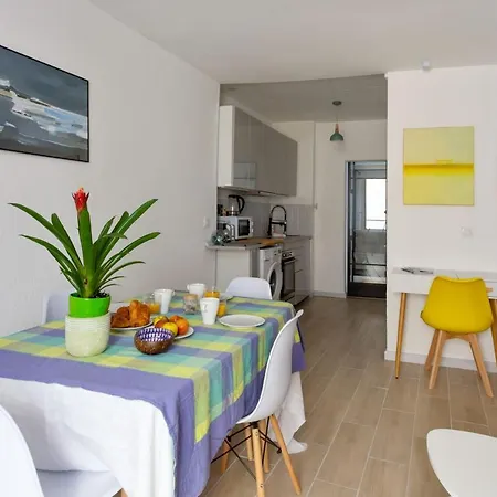 Beautiful Flat In The Old Town Of - Welkeys Antibes